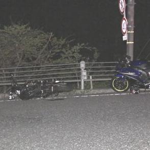 大型バイクがガードケーブルに衝突　道路わきに投げ出され、兵庫県の男性が死亡　仲間とツーリング中　ライダーに人気の国道29号　鳥取・若桜町