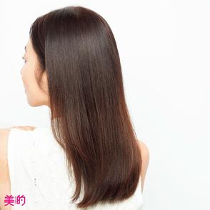 MEGUMIさんのヘアケアルーティンを大公開！ 健康的な頭皮とサラツヤな髪の秘訣は？