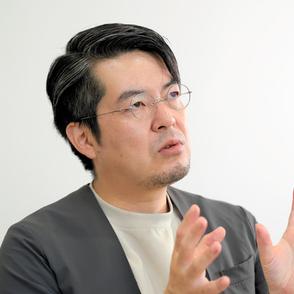 ウクライナ戦争に見る「赤いナポレオンの亡霊」　小泉悠さんに聞く