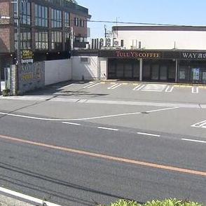 職質中の男が車を急発進させ逃走…警察官2人が約20m引きずられ両ひざなどに軽傷　兵庫・明石市