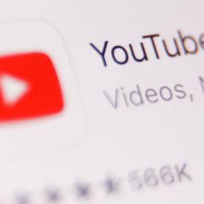 YouTubeの「フェイクポルノ宣伝動画」は100本以上、問われるグーグルの責任