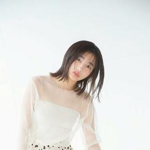 ＜沢田京海＞130万人を魅了する19歳美少女　初の本格撮り下ろし　柔軟性に自信