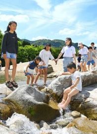 5月5日、きょう立夏　汗ばむ陽気 水遊び　佐賀県内29度超え