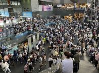 【速報】JR京都駅の不審物騒動で8万5千人に影響　GWを直撃、177本に運休や遅れ