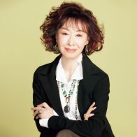 三田佳子さん・82歳「54歳でステージ4の子宮体がんに。それでも悲観的になりません」｜美ST