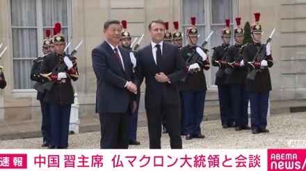 中国の習主席、仏マクロン大統領との会談始まる