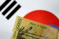 韓国外貨準備、4月は19カ月ぶり大幅減少　介入で