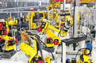 中国経済失速が重し…ロボット市場、産業用の不振止まらず