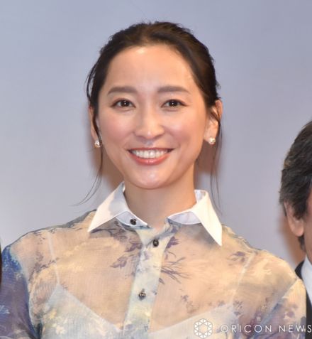 杏、子役へ差し入れに“お酒”　まさかのトークに苦笑い「それ以外もいっぱい渡したよね？」