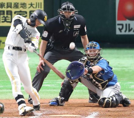 【ソフトバンク】今季４度目サヨナラ勝ち　“切り札”周東佑京が代打決勝犠飛「理貢に任せようと」