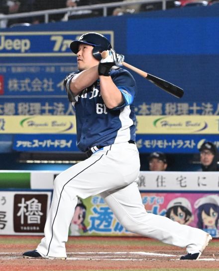 西武・中村剛也、２戦連発の通算４７６号　〝鉄人〟金本知憲に並ぶ歴代１０位「打てて良かった」