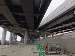 阪急、淡路駅高架化工事の内部公開　３０メートルの高層駅　高架下には店舗、イベント空間も