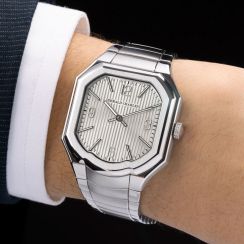 【ブランド初のメタルブレスレット採用】巨匠の遺産を受け継ぐ時計ブランド“ジェラルド・チャールズ”、マエストロ・ケースの最新作