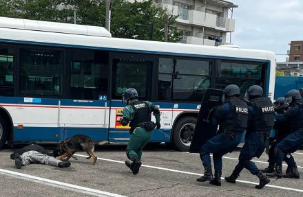 バスジャック想定し対応確認　京成バスと警察がテロ対策訓練