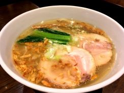 「神奈川のラーメン店」人気ランキング！　2位は「厚木家」、1位は？【2024年5月6日時点の評価／ラーメンデータベース】