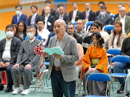 「何歳になっても挑戦できる」　大阪・泉佐野に夜間中学開設、76歳の生徒会長がかみしめる学ぶ喜び