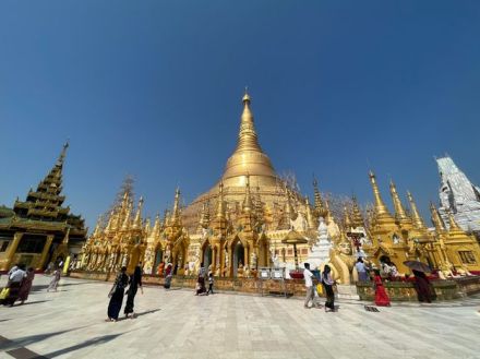 男性の“国外就労”再開　対象に年齢制限か…混乱続く　ミャンマー