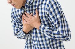 長渕剛さんが発症の「肺気胸」 突然の胸の痛みや呼吸困難を引き起こす… 10～20代の痩せ型長身男性と60代以上が多く発症　医師が解説