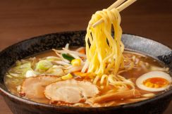「金沢市で人気のラーメン」ランキング！　2位は金沢市にあるくどさのないスープや歯切れの良い麺が特徴の「めんや 安寿」、1位は？【2024年5月版】