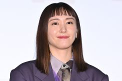 新垣結衣、行ってみたい世界は“絵に描かれた宇宙”　実際の宇宙は「自分がちっぽけに見えてドキドキしちゃうだろうな」