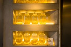 〈食べログ3.5以下のうまい店〉西荻窪で飲むならここ！ 自家製レモンサワーとオレンジワインが最高に合う、中華×ビストロ