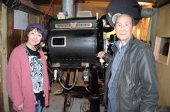動画配信にない味、これからも　戦火、3.11…福島の映画劇場の110年