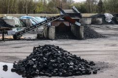 脱石炭を決めたポーランド、失業する炭鉱労働者はどこへ行くのか