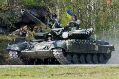 ウクライナで「戦車同士の戦い」が発生  “砲弾直撃”で大爆発も 緊迫の映像が公開