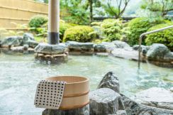 「湯河原温泉（神奈川県）で人気の旅館」ランキング！　2位はさまざまなお風呂を楽しめる「湯河原温泉 ふきや」、1位は？【2024年5月版】