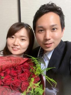 ＜新婚さんいらっしゃい！＞合コン100戦、ワインガブ飲みで“尼崎のオッサン”と化した妻　芸人夫の人生を変えた一言