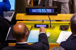 パレスチナ加盟「再検討」要求　総会決議採択で米苦境　国連