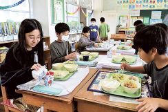 静岡の小中学校　給食からストロー削減開始　脱プラ、環境保護意識