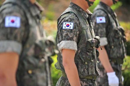 韓国、軍用車のバッテリー爆発で２０歳の兵士負傷…軍・メーカー互いに「落ち度はない」