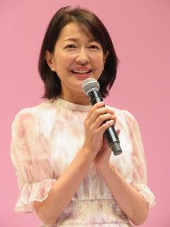 羽田美智子「生まれ変わったら看護師になりたい」と看護の日イベントでハリー杉山は涙