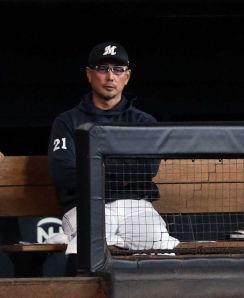 ロッテ痛恨の9回守備…安田のポロリ　吉井監督は「やっぱり野球の神様が許してくれない」