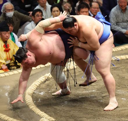 【夏場所】照ノ富士ら横綱大関陣が５人全滅　高田川審判長「まさか全員負けるとは…」