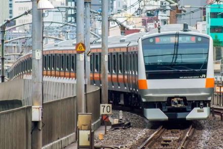 中央線「グリーン車導入」の増収効果は？JR東日本が明らかに 投資額は約860億円