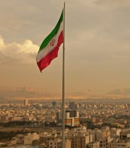 イランの経済が悲惨すぎる…日本なんて比じゃない、ハイパーインフレに苦しむ「驚きの実態」