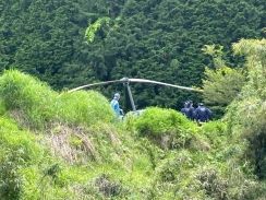 【速報】阿蘇市でヘリコプター不時着　外国人観光客など3人がけが「阿蘇カドリー・ドミニオン」の遊覧ヘリ　熊本