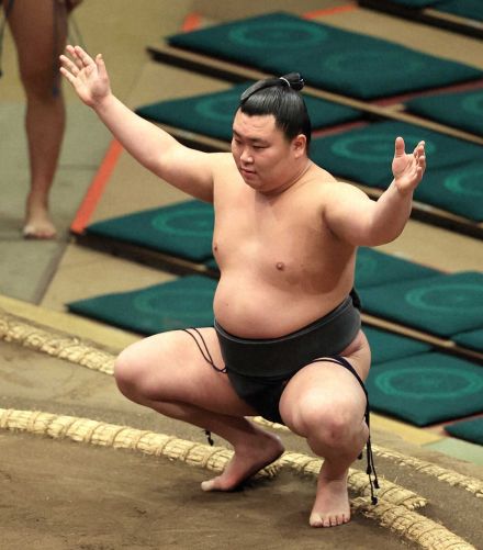 朝乃若　弓取りに急きょ登場　照ノ富士の休場で指名　高砂部屋OB皇牙に続く「弓取り関取」目指す