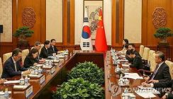 韓国外相　王毅氏と会談＝「あつれきより協力に焦点」