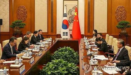 韓国外相　王毅氏と会談＝「あつれきより協力に焦点」