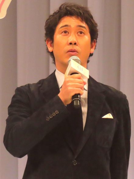 大泉洋“らしさ”全開　松村北斗の現場ファッション暴露「地味な格好で行くって言ってたのに…」