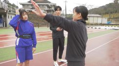 俊足女子中学生・三好美羽選手のフォームの秘密は?　米子高専生が映像解析し、短距離走支援アプリ開発に挑む