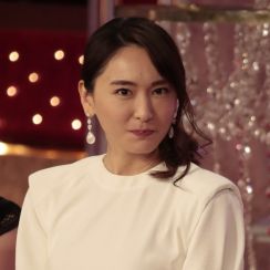 新垣結衣「35歳のイメチェン」が示唆する大飛躍の予感 