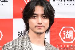 山崎賢人、休日の過ごし方明かす「いいなって最近本当に思います」