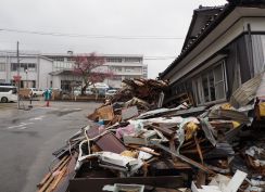 １次避難者２千人切る　石川県被害まとめ