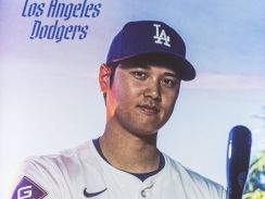 大谷翔平はなぜ米男性ファッション誌の表紙を飾ったのか？ 背景にあったアメリカ社会の「MLBがつまらなくなった」批判、ファン高齢化