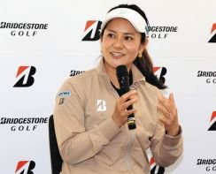 【女子ゴルフ】宮里藍、横峯さくらとトークセッション「チャレンジし続ける姿勢には脱帽」