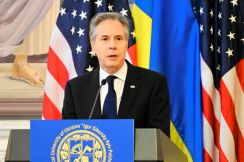米ウクライナ安保協定、合意近付く　米国務長官「10年間支援する」